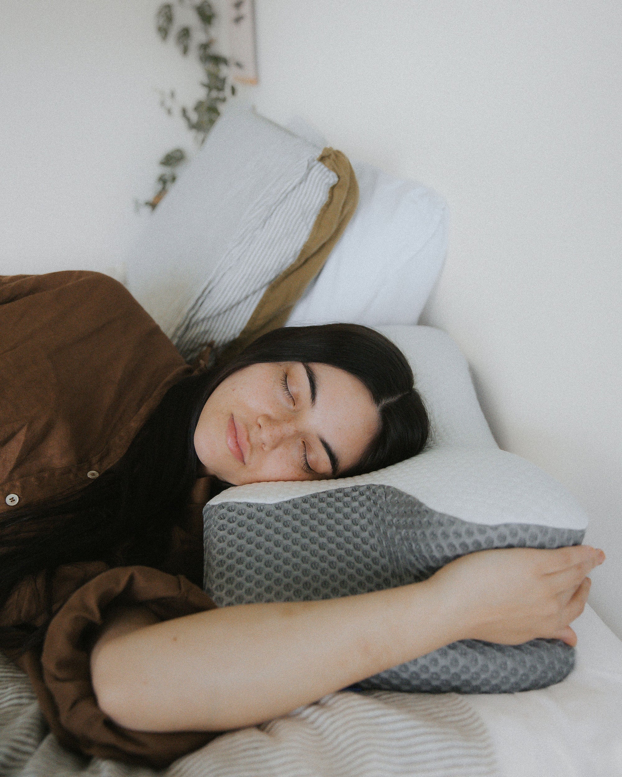 Cloud Grey Posture Pillow