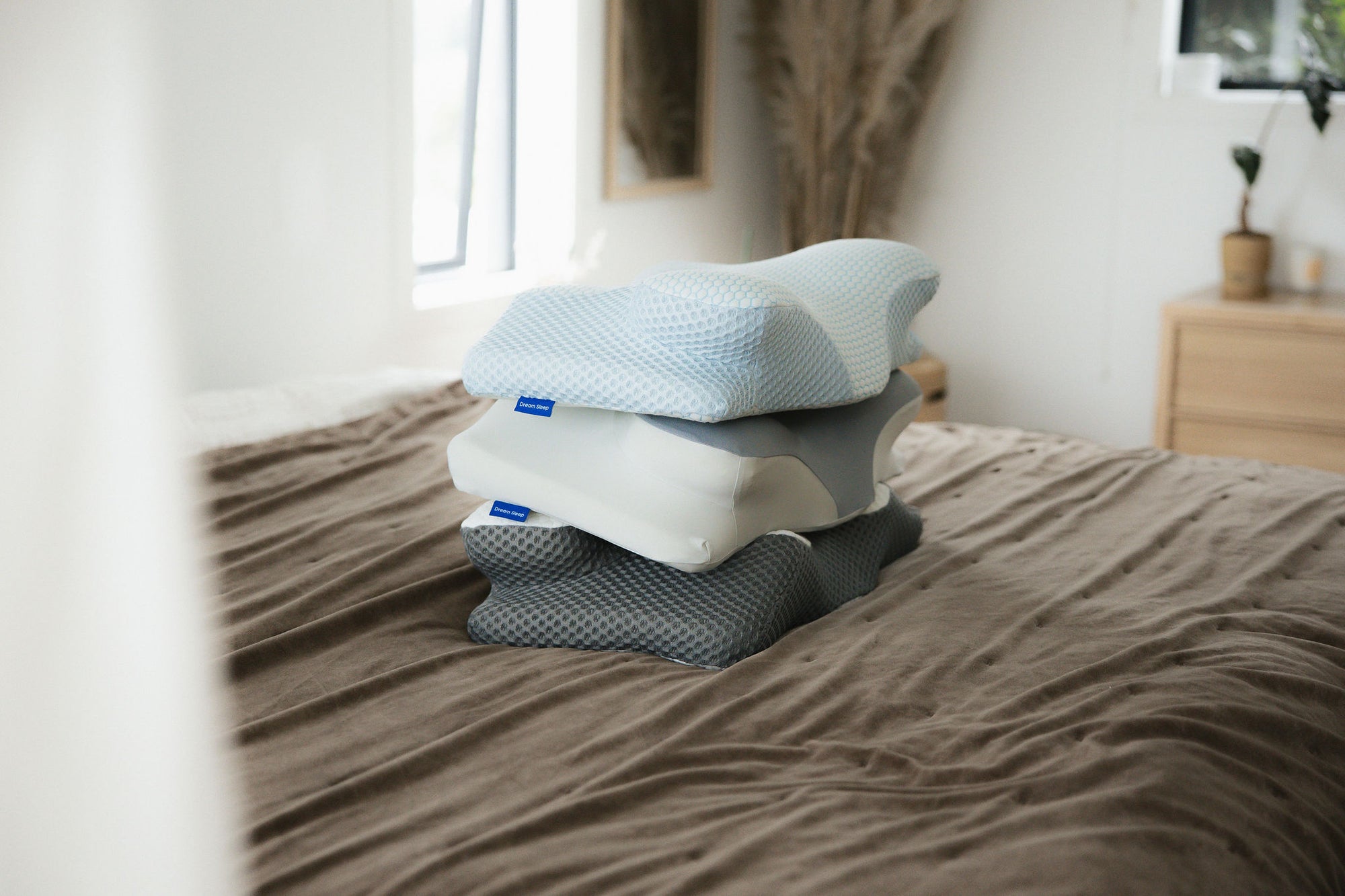Dream_Sleep_Premium_Orthopaedic_Contour_Pillows_NZ_Designed